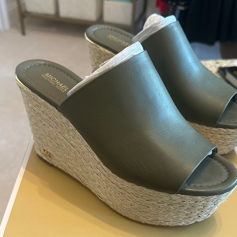 Michael Kors Olive Green Leather Mules